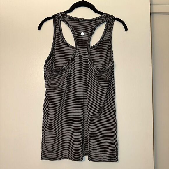 Lululemon Womens Swiftly Tank Top Black White Stripes Size 10 EUC - Picture 4 of 9